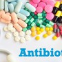 Ho kéo dài có nên dùng thuốc kháng sinh cho nhanh khỏi?