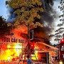 Sau tiếng nổ lớn, quán ăn ở Hải Phòng bốc cháy dữ dội