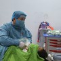 Đi khám vì đau tức ngực, người phụ nữ 48 tuổi ở Phú Thọ phát hiện 2 loại khối u cần phẫu thuật gấp