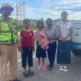 CSGT kịp thời giúp đỡ 3 công dân bị đuổi xuống xe giữa trời nắng nóng