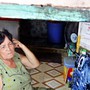 Quyết định kỳ lạ của cụ bà 30 năm sống cô độc trong gầm cầu thang TPHCM
