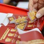 Giá vàng hôm nay (11/10): Trong nước quay đầu giảm, thế giới vọt tăng