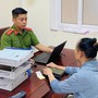Người phụ nữ bị cô lập 2 ngày vì chiêu trò 'bắt cóc online'
