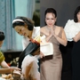 Sau 6 năm ly hôn Quang Minh, Hồng Đào kết đôi cùng Việt Hương như 'yêu nhau' ở đời thực