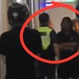 Đi công tác cùng vợ, người đàn ông ngang nhiên ngoại tình ngay phòng bên cạnh