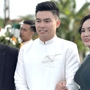 Bố chồng Hoa hậu Đỗ Thị Hà khen con trai - con dâu có tình yêu đẹp