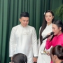 Tiết lộ điều ít biết về nữ ca sĩ hát 'Mời trầu' trong lễ nạp tài của Hoa hậu Đỗ Thị Hà và chồng doanh nhân