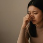 Ranh giới mong manh: Tôi đứng giữa tình yêu 'ngoài luồng' và sự giằng xé của đạo đức