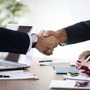 Tưởng hùn vốn kinh doanh cùng bạn thân là cơ hội đổi đời, ai ngờ chưa đầy một năm tôi mất cả tiền lẫn bạn