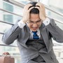 Tưởng cuộc đời ổn định ở tuổi 40, ai ngờ mất việc, gánh nợ, phải đi làm shipper: Bi kịch trung niên bắt đầu từ giấc mơ mua nhà