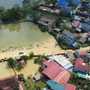 Hà Nội: Làng mạc ven sông Bùi biến thành 'ốc đảo' khi lũ vượt ngưỡng báo động 3