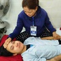 MS 1041: Xót xa hoàn cảnh người phụ nữ ở Huế cùng lúc chăm chồng bại liệt và con bệnh nặng