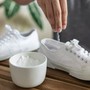 Cách xử lý giày dép bị ẩm ướt và hôi trong mùa mưa cực hiệu quả