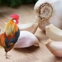 Công dụng bất ngờ của vỏ tỏi trong cuộc sống hàng ngày, ai biết rồi liền vội đi gom vỏ tỏi