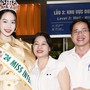 Bố mẹ Hoa hậu quê Đà Nẵng tạo bất ngờ cho con gái trước ngày khép lại nhiệm kỳ Miss International