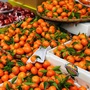 Tiểu thương 'tiết lộ' nguồn gốc thực sự của một loại cam đang bán tràn ngập chợ Việt