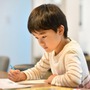 Con học giỏi nhất lớp nhưng cố tình tụt hạng, lý do khiến bố ngã ngửa, giáo viên cạn lời