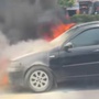 Ô tô bất ngờ bốc cháy khi lưu thông đến trước bến xe ở Huế