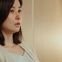 Đoán đúng mật khẩu điện thoại con gái, tôi mở ra rồi chết lặng với loạt biểu cảm của nó trong nhóm chat lạ
