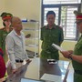 Bắt hai vợ chồng ở Quảng Nam mua bán 'cái chết trắng'
