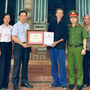 Tri ân gia đình thanh niên dũng cảm hy sinh khi cứu 4 học sinh đuối nước