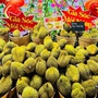 Sầu riêng chính vụ loạn giá bán, người tiêu dùng vừa mừng vừa lo