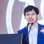 Danh tính của tỷ phú công nghệ mới từng là 'thần đồng toán học' ở vùng quê nghèo