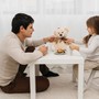 Con riêng của chồng cất tiếng gọi mẹ khiến tôi muốn quên tất cả lỗi lầm