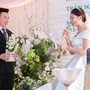 Lấy anh hàng xóm, cô dâu đọc lời thề nguyện khiến chú rể hết cười lại khóc