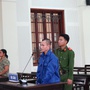 Bị ‘nhìn trừng trừng’, nuôi hận 3 tháng ra tay giết người
