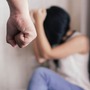 Nữ giáo viên bị chồng đánh mắng, bóp cổ, tát vào đầu vì hỏi 'ăn cơm chưa' không trả lời