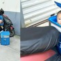 Cuộc sống 'em bé shipper' theo bố đi làm từ khi mới sinh hiện ra sao?