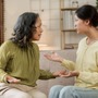 Con dâu đưa ra 3 yêu cầu 'toàn tiền mặt' mới chịu sinh cháu, tôi chết lặng khi nghe điều cuối cùng