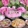 Mâm cỗ vịt cúng lễ của mẹ đảm Hà thành khiến bao người trầm trồ và tự hào về vẻ đẹp ẩm thực Việt