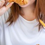 Vì sao ăn thịt gà khiến răng đau lại càng đau thêm?