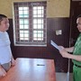 Đến nhà bố mẹ vợ hờ đón con, gã thanh niên bất ngờ nổ súng