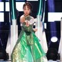 Phương Mỹ Chi hát rock, múa võ khiến Tô Hữu Bằng trầm trồ thán phục