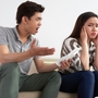 Nhờ mẹ giữ vàng hộ, vợ nói 1 câu khiến tôi choáng váng