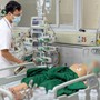 Sau mũi tiêm tại phòng khám tư, người đàn ông liệt tứ chi hoàn toàn