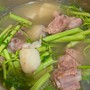 Loại rau 10.000 đồng/bó nhưng chỉ nhặt được 1 'nhúm': Ở nước ngoài có tiền cũng chưa chắc mua được!