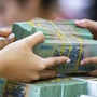 Xuất hiện lãi suất kỳ hạn 13 tháng lên tới 9,65%: Gửi 500 triệu đồng nhận bao nhiêu tiền lãi?