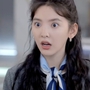 Đi làm thay mẹ 1 ngày, tôi chạm mặt ông sếp khó ưa và biết bí mật không thể tin nổi sau lời thì thầm: "6 năm rồi nhỉ"