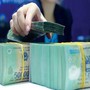 Lãi suất BIDV, Agribank mới nhất: Gửi 300 triệu đồng tiết kiệm ở BIDV hưởng tiền lãi như thế nào?