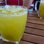 Kinh ngạc: Người phụ nữ ở Hà Nội ăn cơm với đường, uống 3 ly nước mía mỗi ngày để... điều trị đái tháo đường