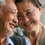 83 tuổi, bố tôi bị bà lão U70 lừa tình, muốn sang tên nhà cho bà ấy