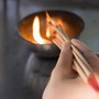 Khung giờ đẹp thắp hương Rằm tháng 6 âm lịch 2025 và 3 thứ không nên đặt trên bàn thờ ngày Rằm để đón tài lộc về nhà