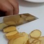 5 cách pha nước gừng tươi ngon và dễ, nhất định phải uống trong tháng 'cô hồn' vì lý do sau