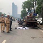 Hà Nội: Người đi xe máy tử vong sau cú tông vào đuôi xe tải cứu hộ