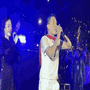 Khoảnh khắc dưới cơn mưa của Dương Hoàng Yến, Anh Tú trong concert quốc gia