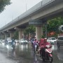 Thời tiết Hà Nội hôm nay: Người dân Thủ đô lại phải 'tắm' mưa giờ tan làm?